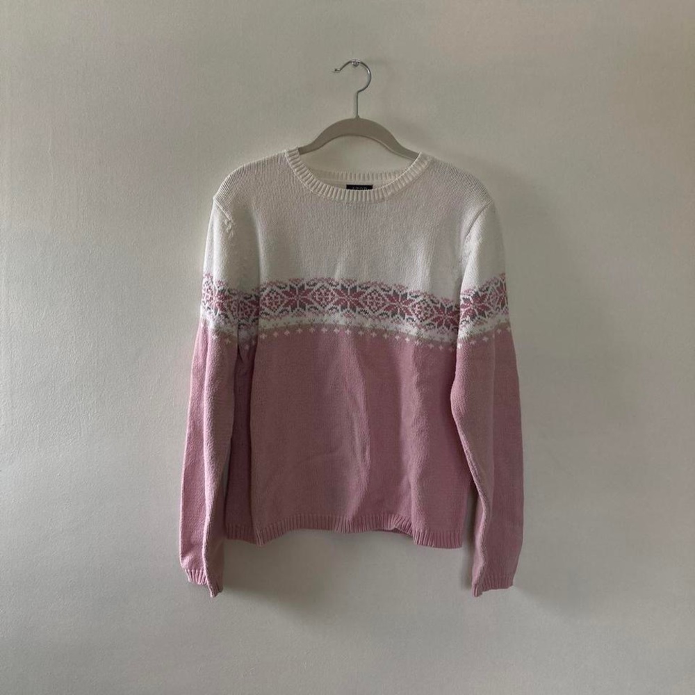 pink and white sweater